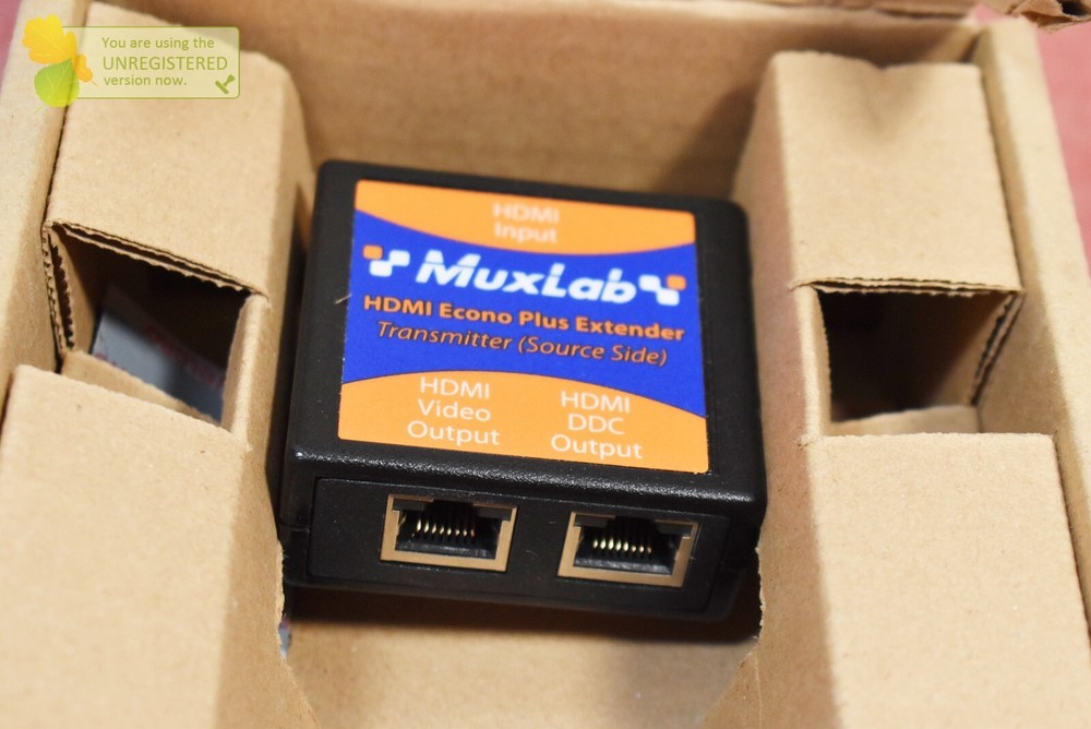 Muxlab 500401 HDMI Econo Plus Extender Kit*