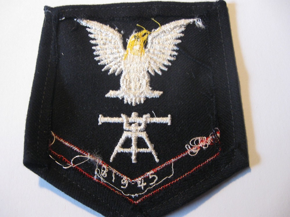 WWII 1945 dated US Navy Rate Fire Control Tech 3rd Class Petty Officer Patch