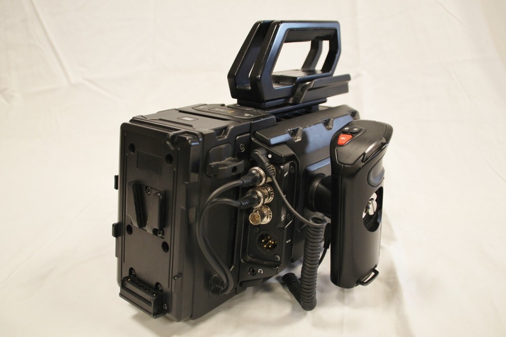 Blackmagic Design URSA Mini Pro 4.6K Digital Cinema Camera Bundle (EF-Mount)