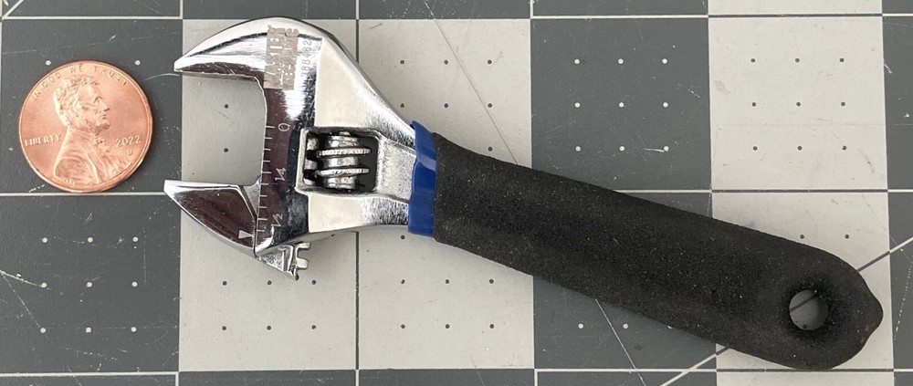 Master Mechanic Adjustable Wrench 388462