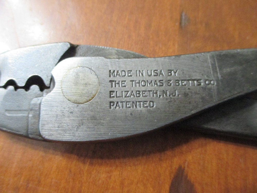 Thomas & Betts Co. electrical tools - wire cutter - Crimping pliiers for Sta-Kon