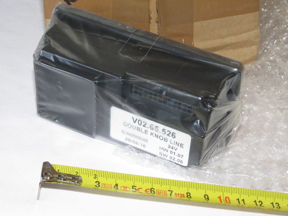 John Deere F693950 Control Console - NEW