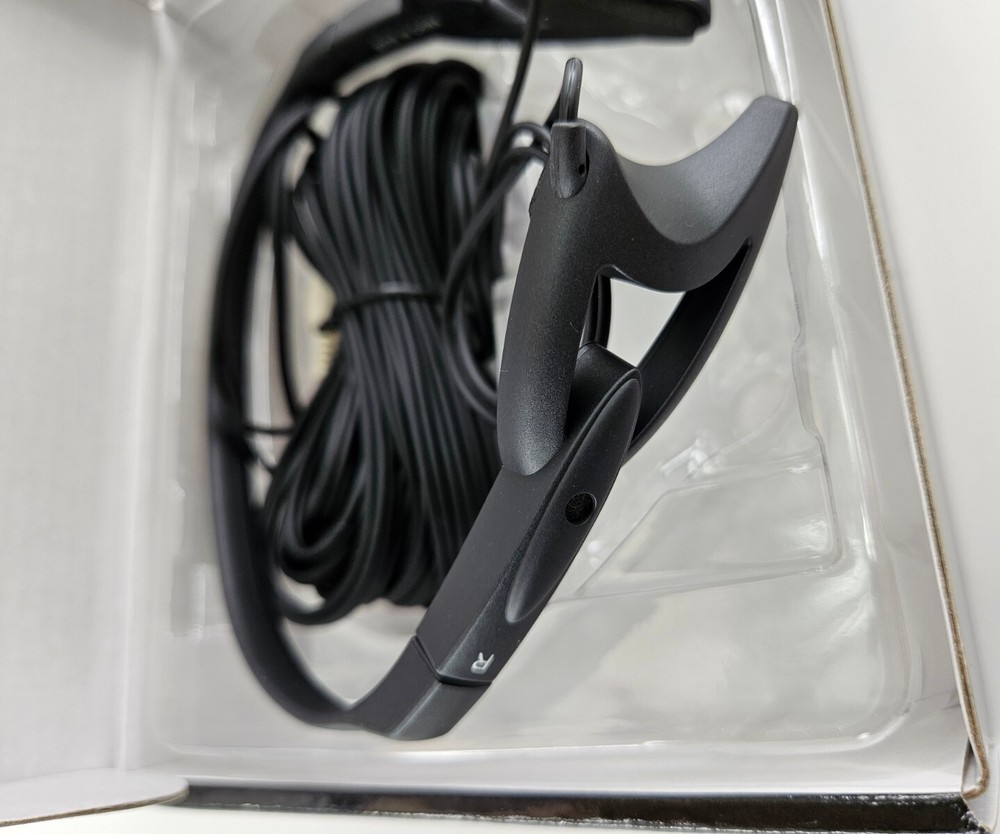 Bose Adaptiq Audio Calibration System (2007)