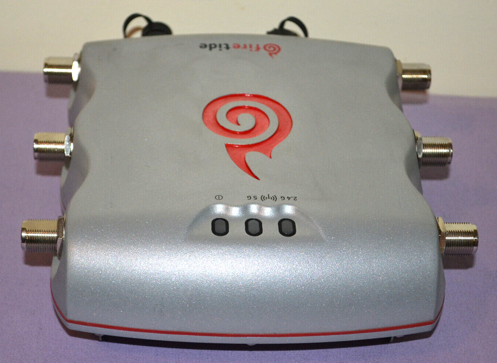 Firetide 5200 HotPoint Wireless Access Point With Bracket -- Excellent