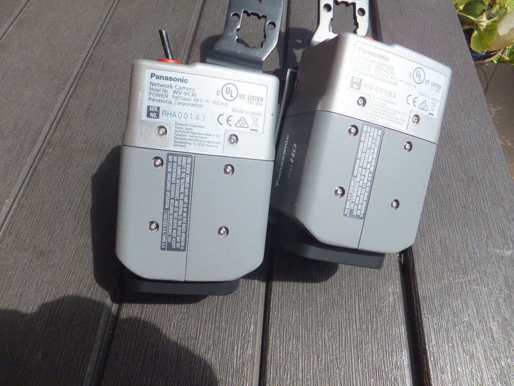 2 Panasonic Network Camera WV-VC30 Full HD With Mounting Adjustable Hardware