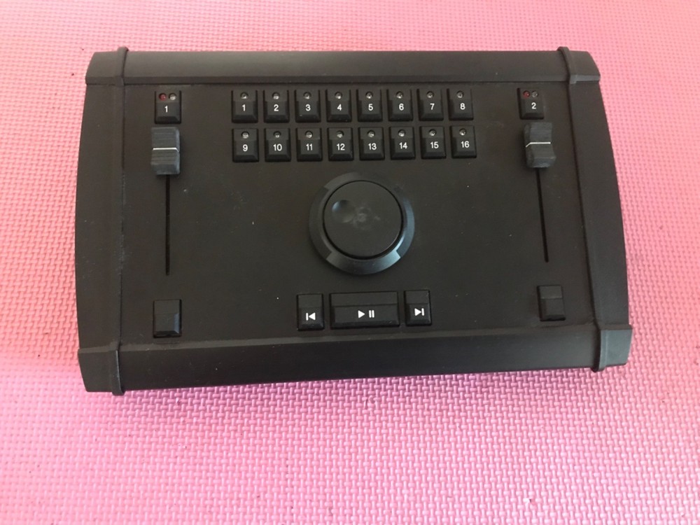 COOLUX Configurable Jog-Shuttle Board #2