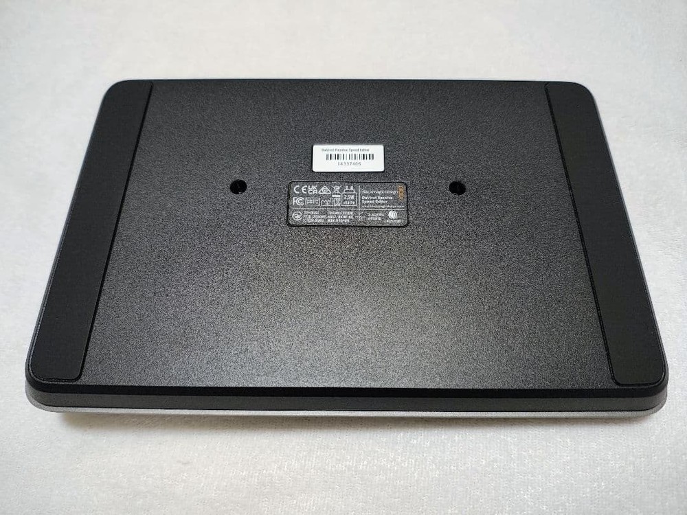 Blackmagic DaVinci Resolve Speed Editor USB-C Controller NO License Key MINT