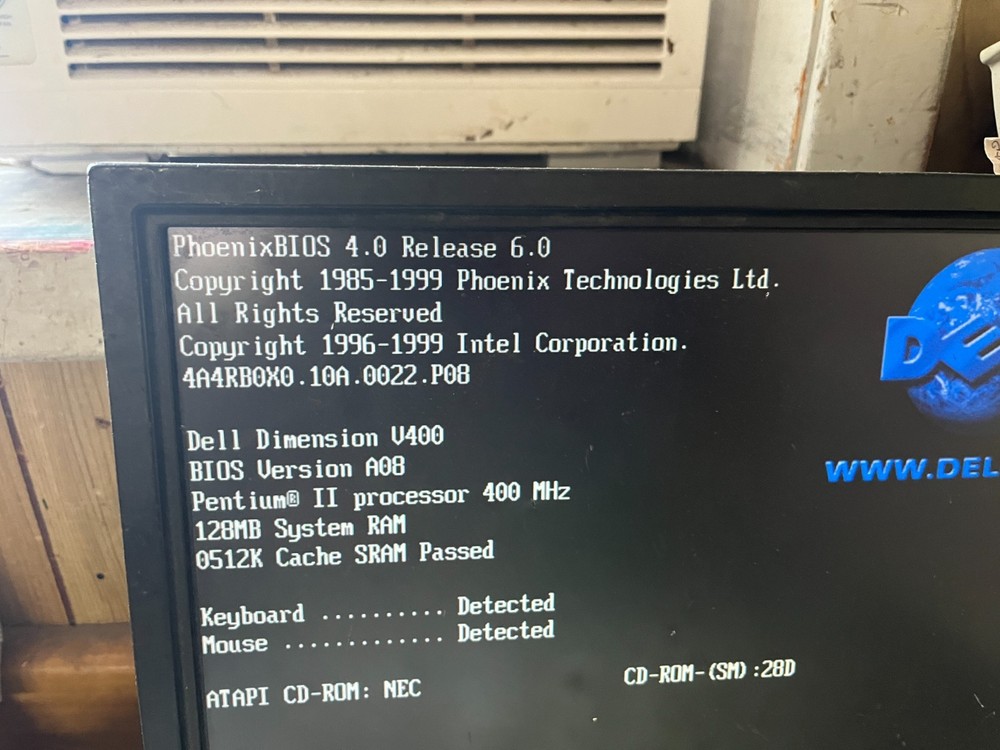 Vintage Dell Dimension V400 Retro Gaming Computer Serial Parallel ISA Floppy CD