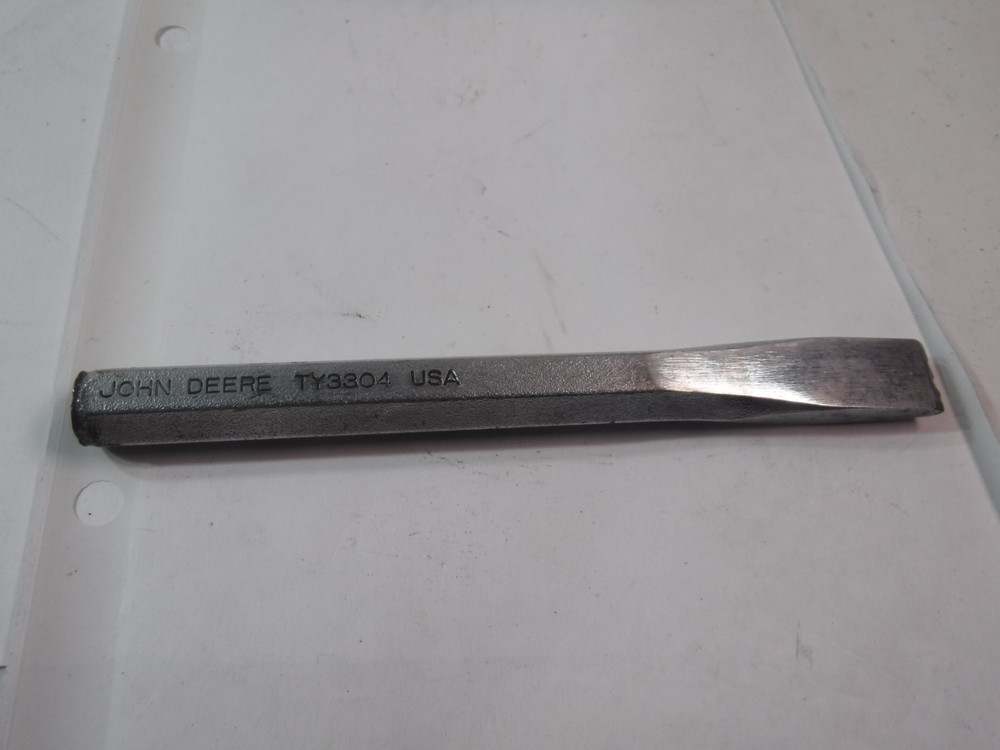 John Deere metal cutting chisel : TY3304 USA