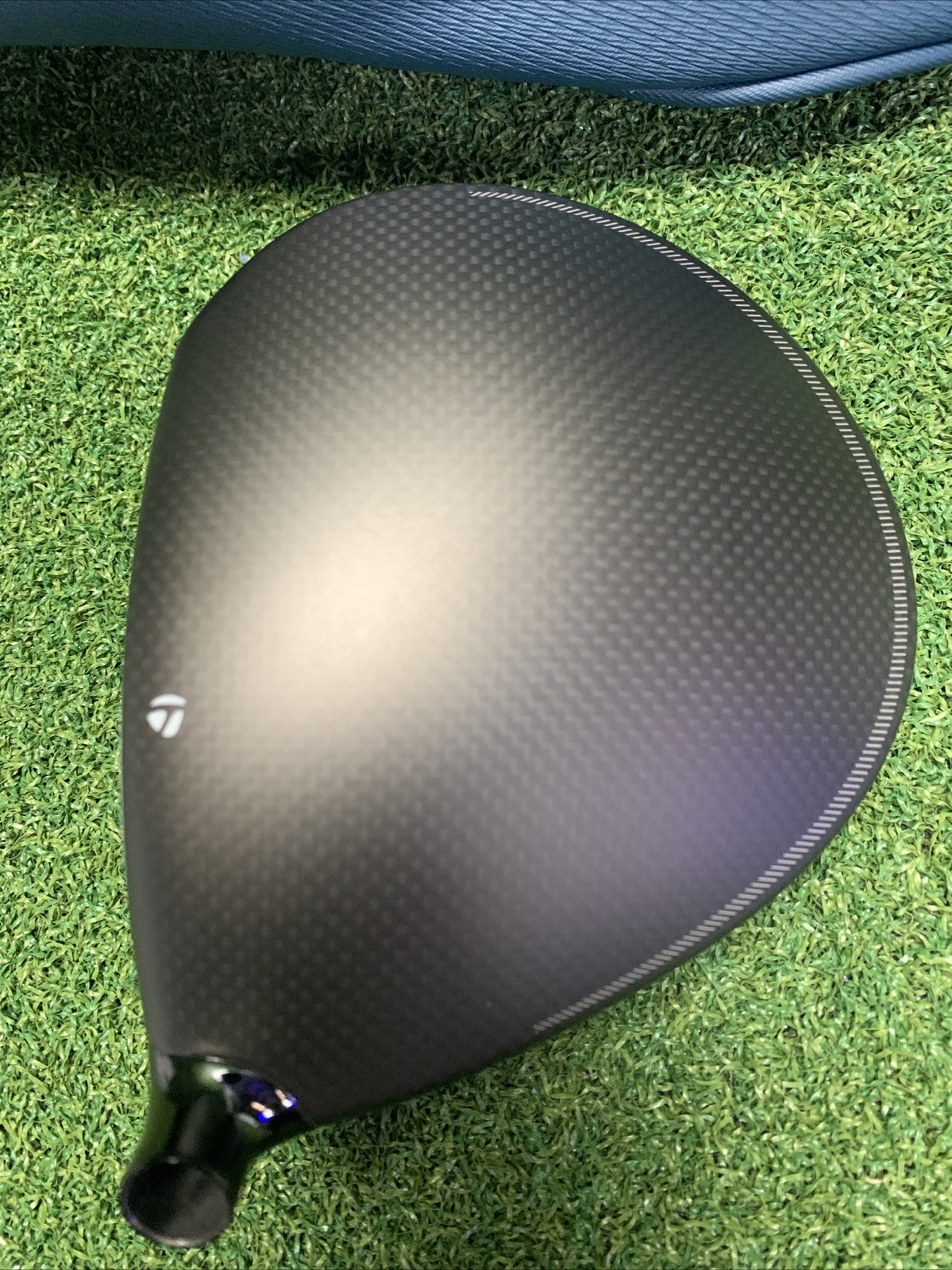 TaylorMade Qi4D Driver Head Only - RH, 9° - With Headcover