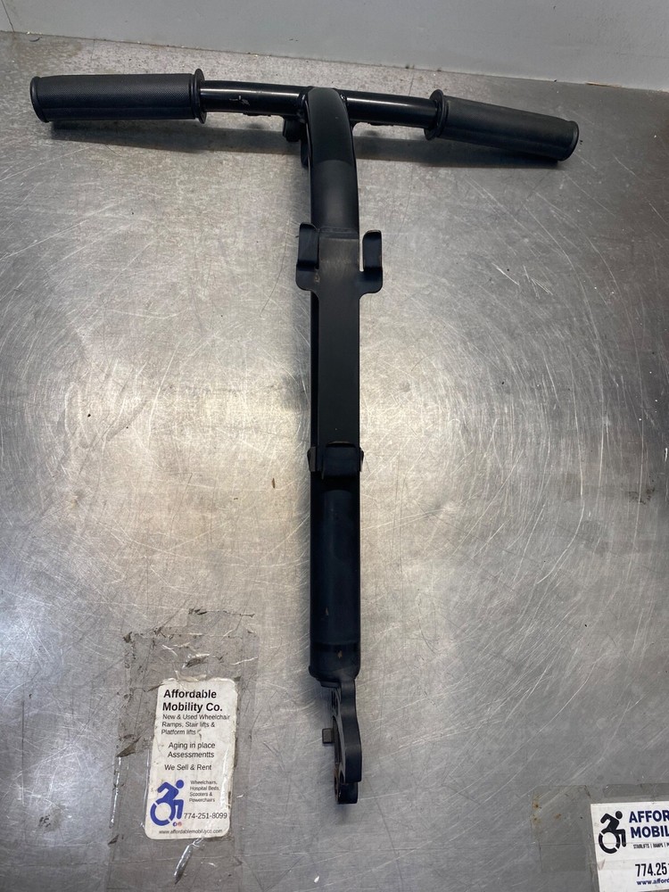 Invacare Lynx Scooter Handle Bars with grips (E2/25)