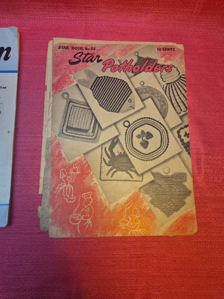 Vintage Needlework Crochet Pattern Booklets 1980 Star Potholders