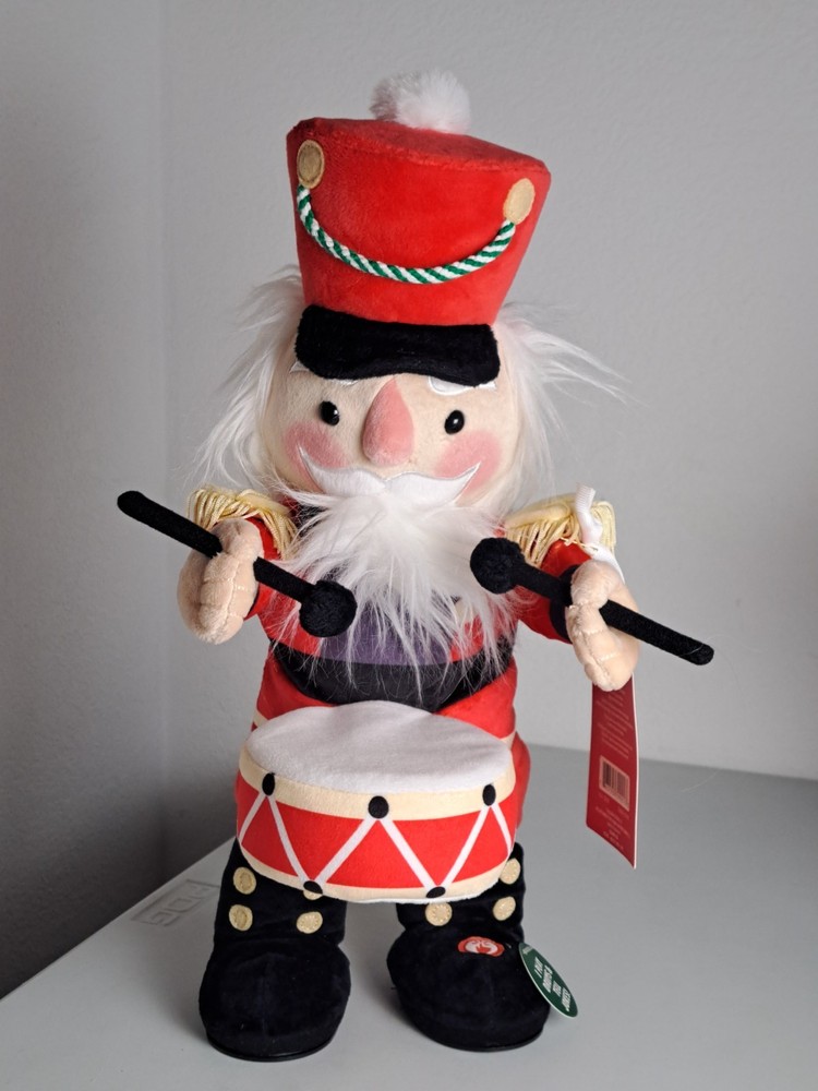 Hallmark  Animated Joke-Crackin' Nutty Nutcracker- Battery Operated