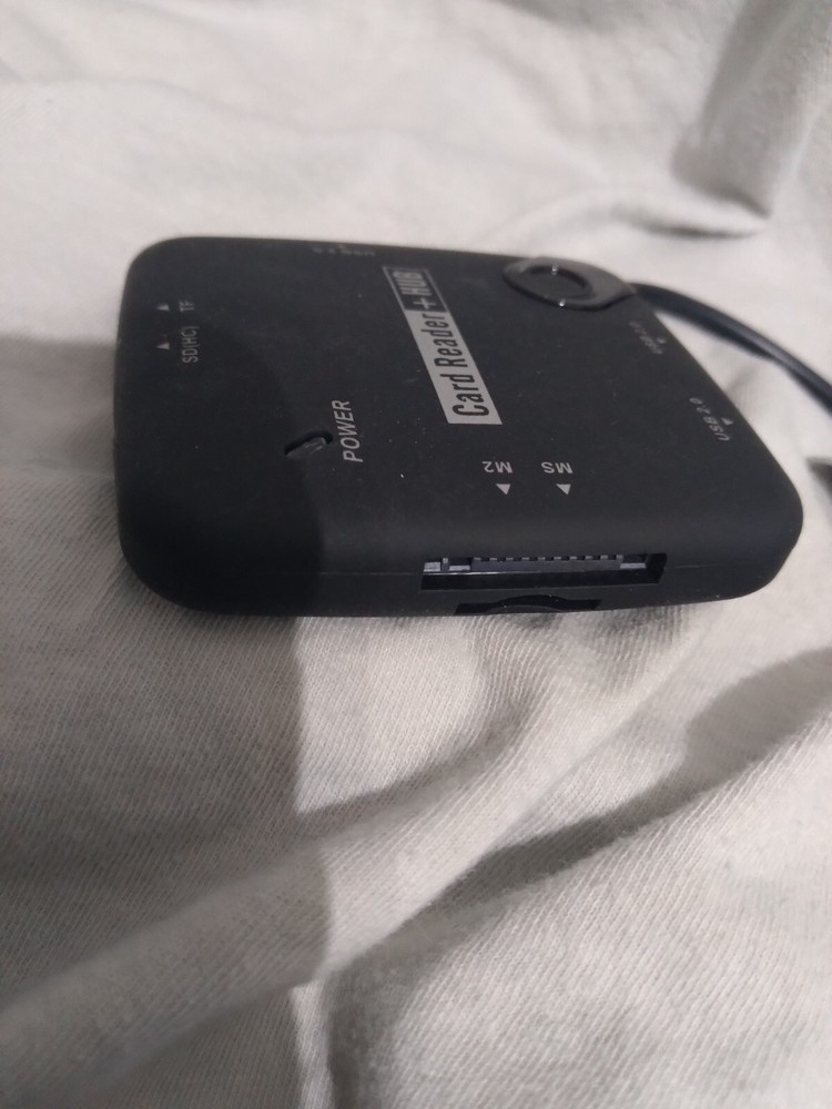 Zek Memory Stick Card Reader + Hub