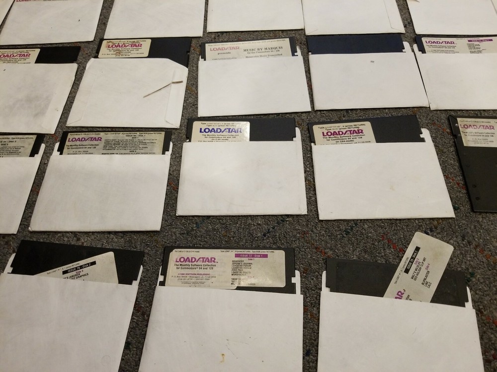 VINTAGE COMMODORE MAGAZINE DISKS - COMPUTER GAZETTE LOADSTAR