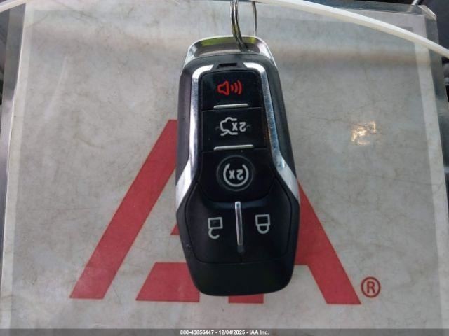 MKX 2016 Glove Box 4930830