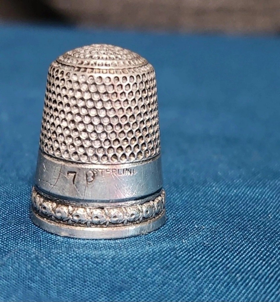 Antique Sterling Silver Thimble Size 7 (Unknown Marker Mark)