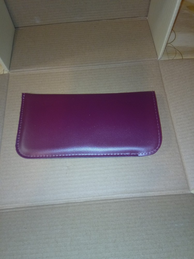 Basic Maroon Glass Cases