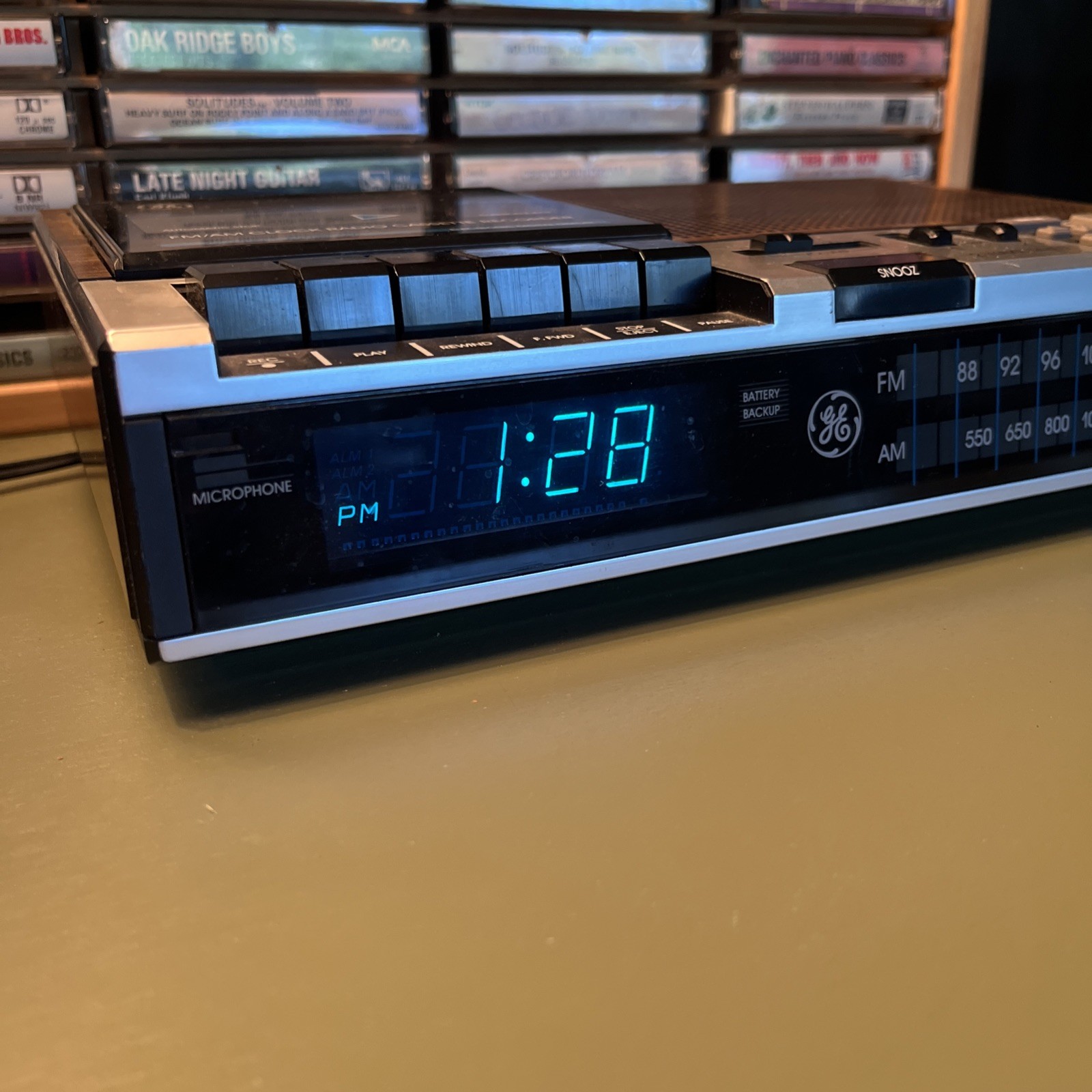 Vintage General Electric MODEL NO. 7-4956 Clock Radio AM/FM (64 Tapes Included)