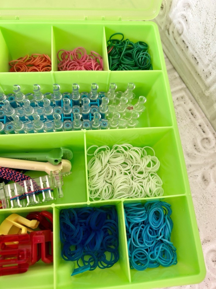 Rainbow Loom Creation Case - DIY Bracelet Craft Kit