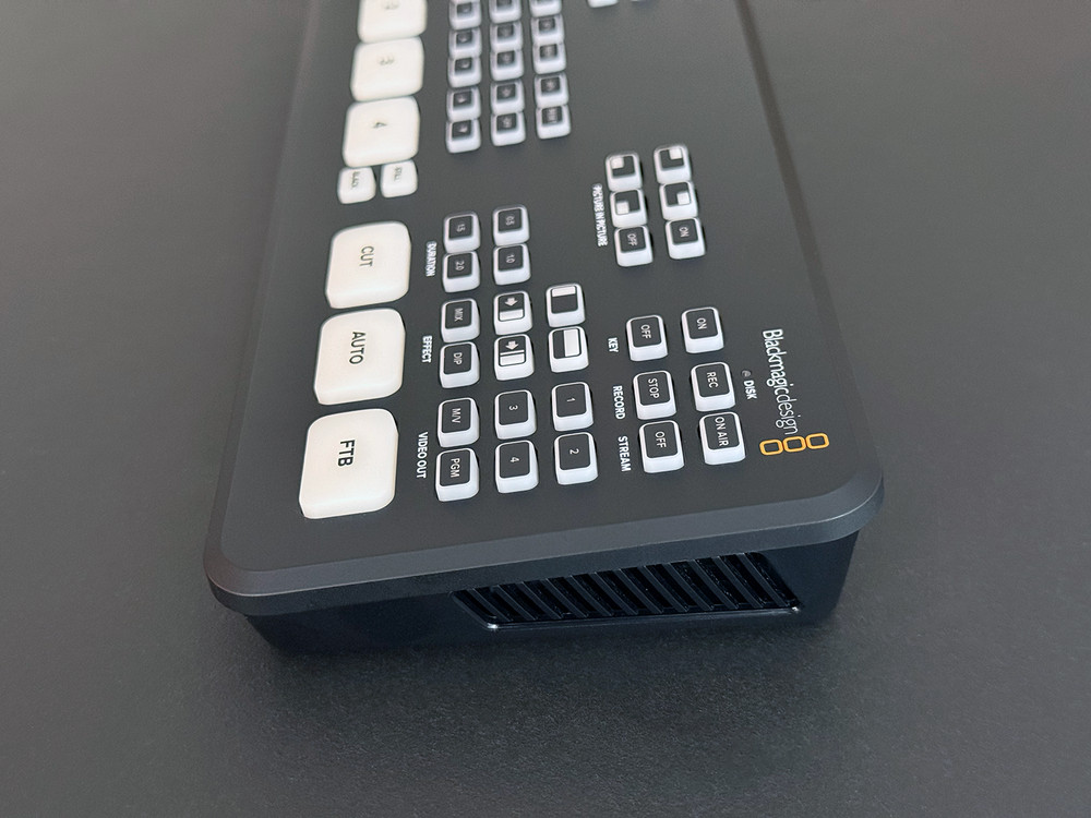 Blackmagic ATEM Mini Pro ISO HDMI Live Stream Switcher + Cam Link 4k