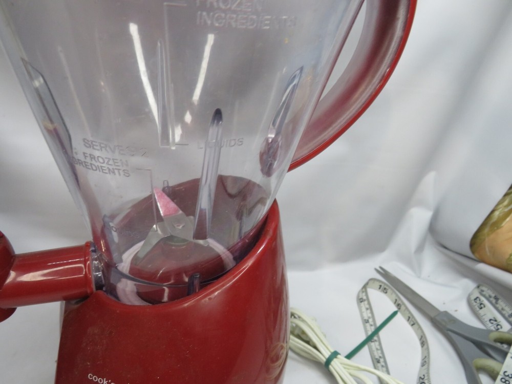 Cook's Essentials Red Smoothie Maker With Tamper Tool