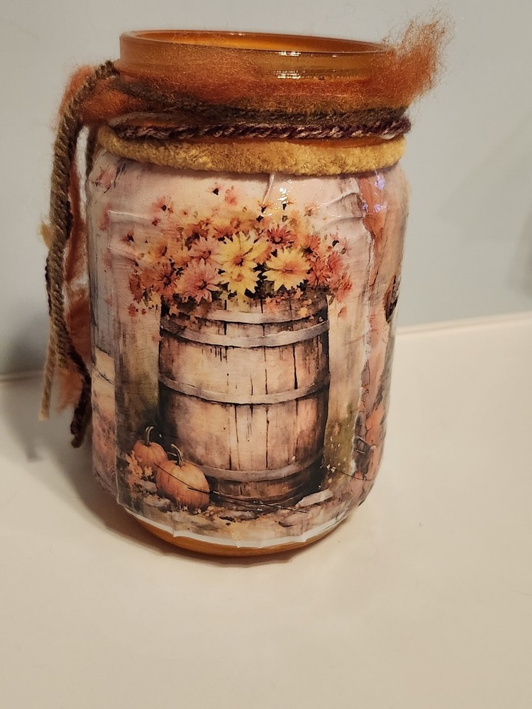 Decorative Jar/Vase - Orange tones - Farm
