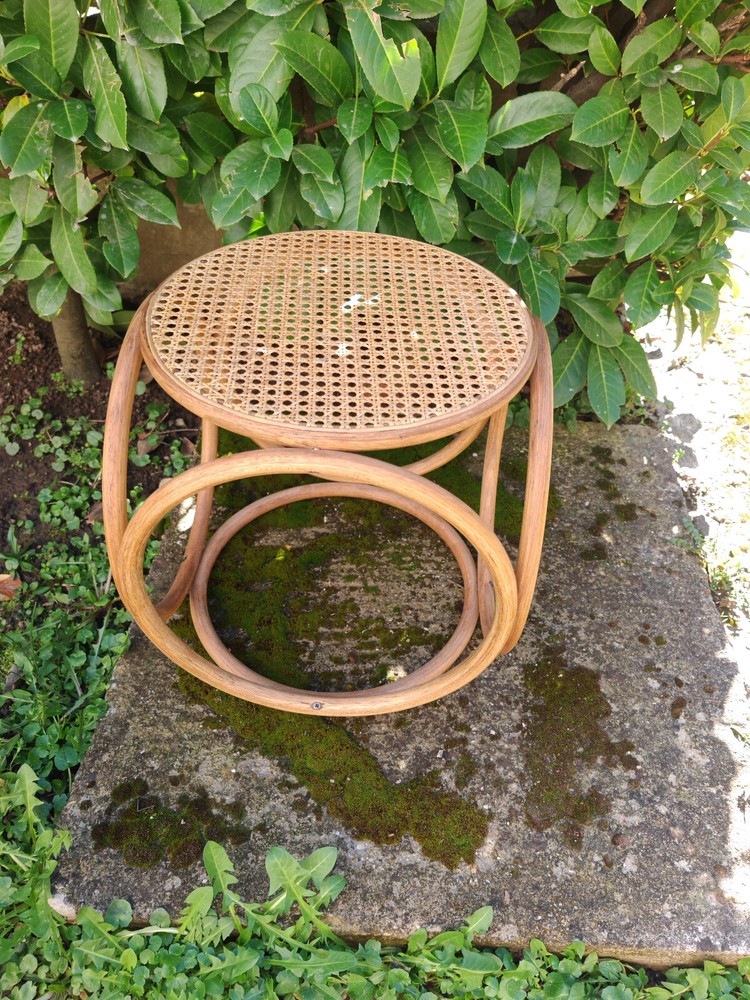 VINTAGE THONET STOOL TABOURE