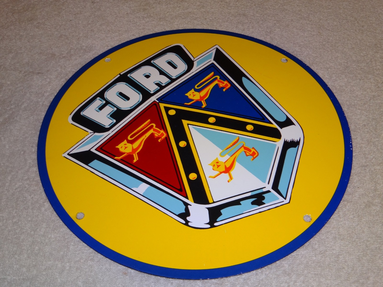 VINTAGE FORD MOTOR CO. JUBILEE LION PORCELAIN METAL CAR TRUCK GASOLINE OIL SIGN!