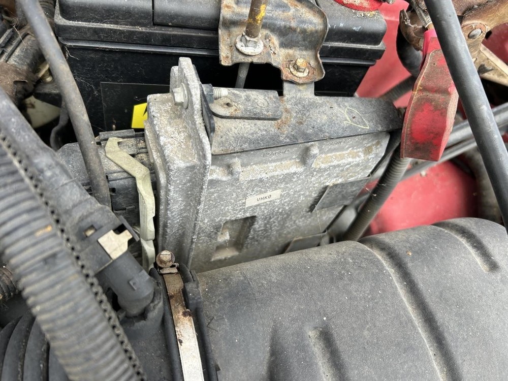 Chassis ECM Fuel Pump Driver Module Fits 07-11 FOCUS 104946955