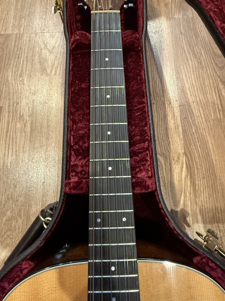 Taylor 356e 12 String Acoustic Electric Guitar With Hardshell Case