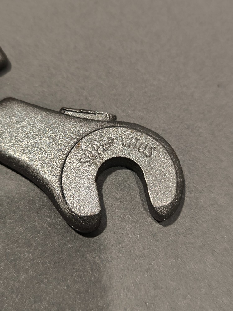 Super Vitus front dropouts steel