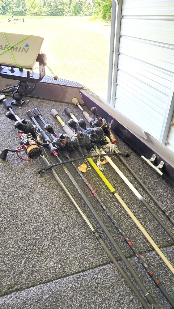 GF Outdoors Boat Rod Tie Downs