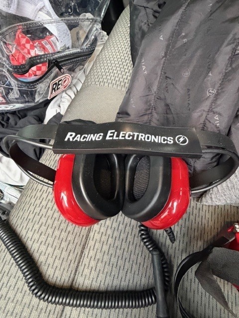Racing Electronics RE3000 Nascar Race Scanner W/Extras Scanner: