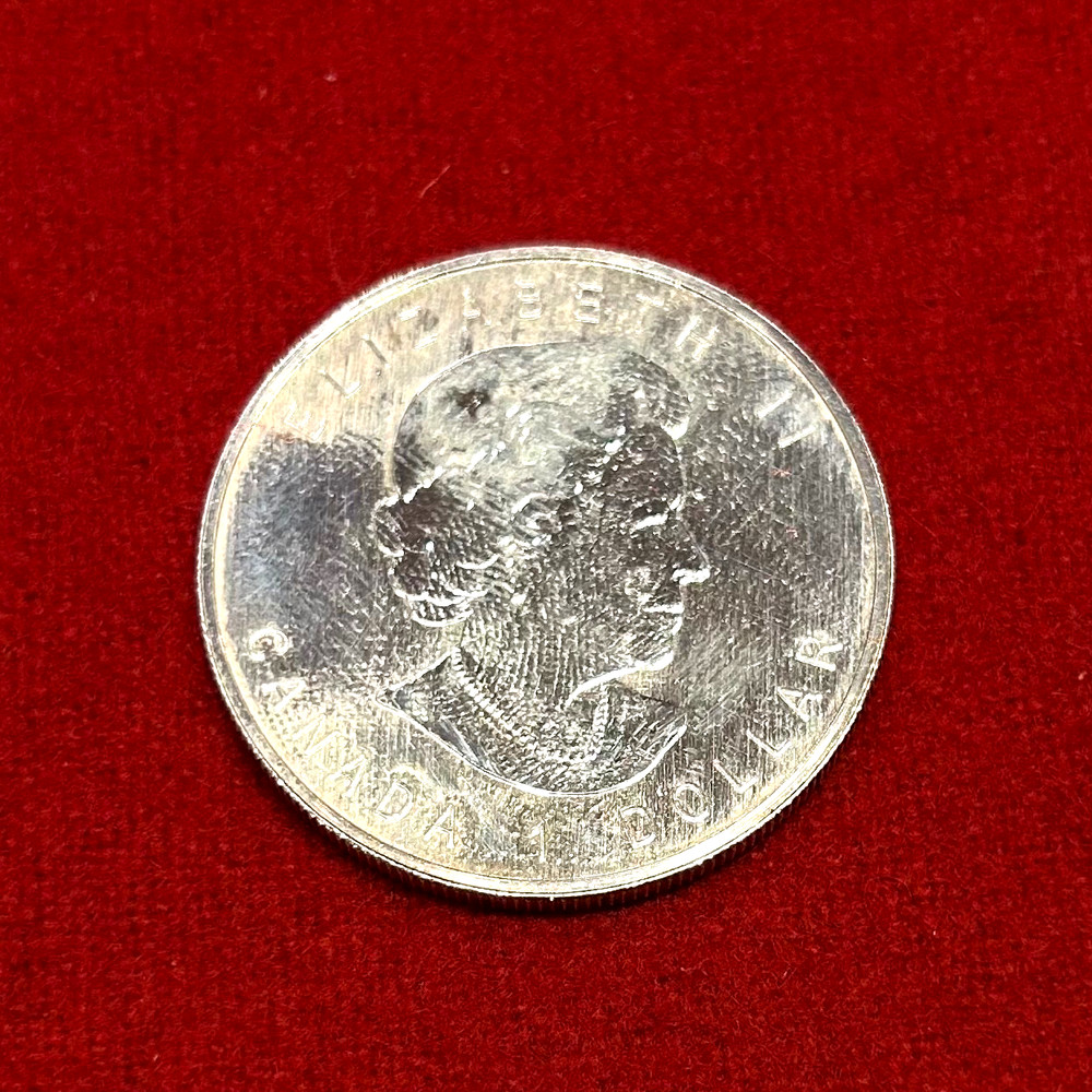 2006 CANADA SILVER $1 DOLLAR...SILVER WOLF