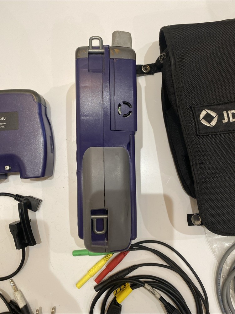 JDSU HST - 3000 unit, charger, case, test cables, test modules, cable bag.