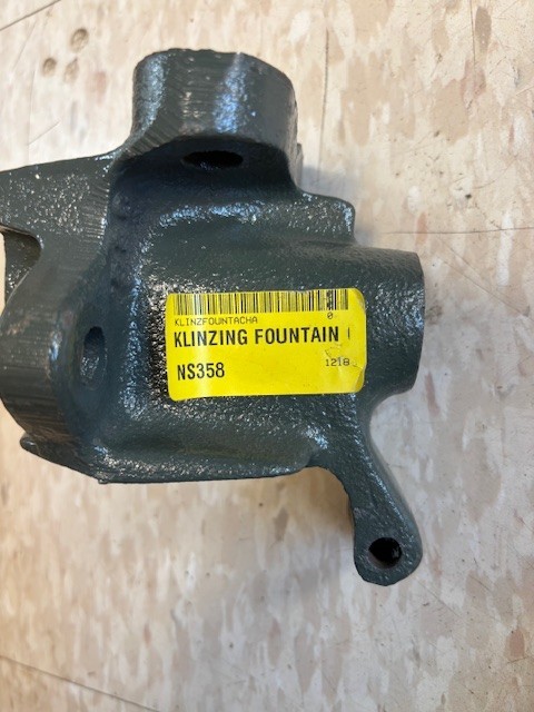 Klinzing water cup fountain chamber base