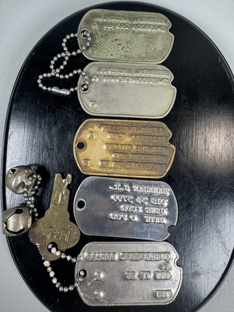 WWII US Military Dog Tags Lot 5 Notched T43 Army Navy Named IDs RARE