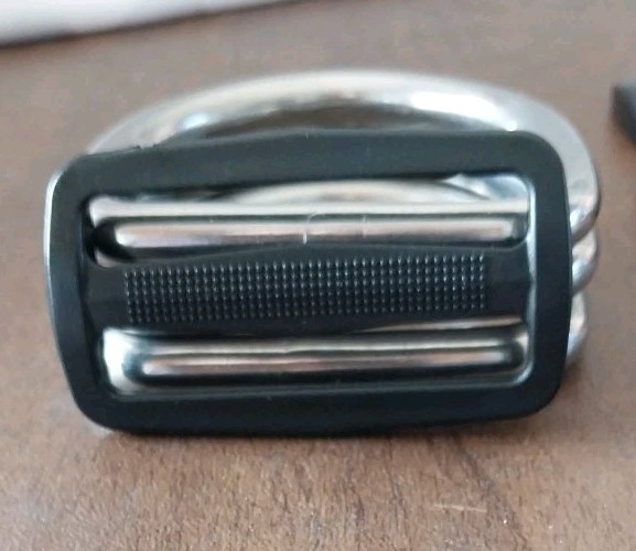 2 Inch Black Plastic Triglides