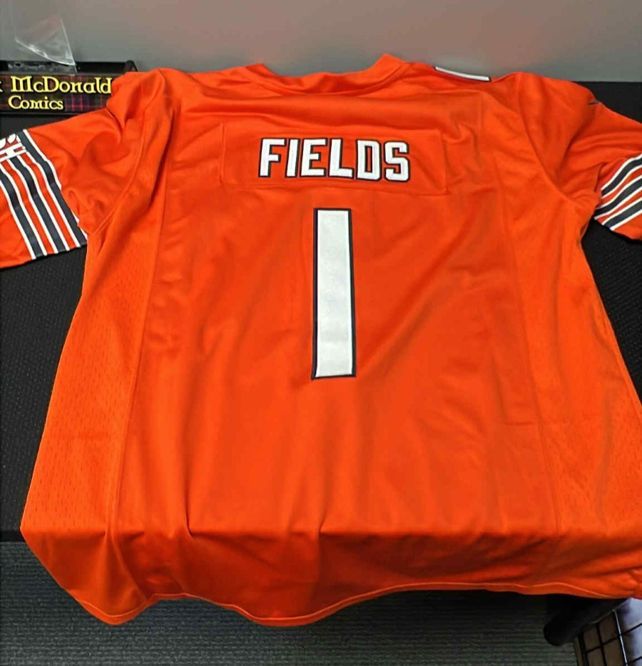 Justin Fields Chicago Bears Orange Jersey Size Medium - Never Worn