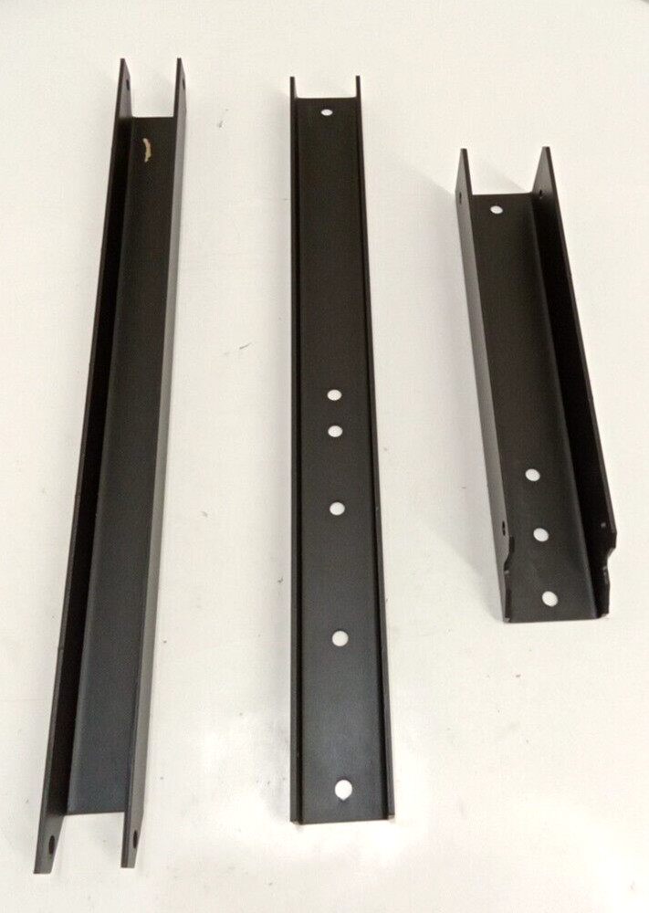 Chatsworth 11746-718 Triangular Wall support Bracket 18" Steel for Cable Runway