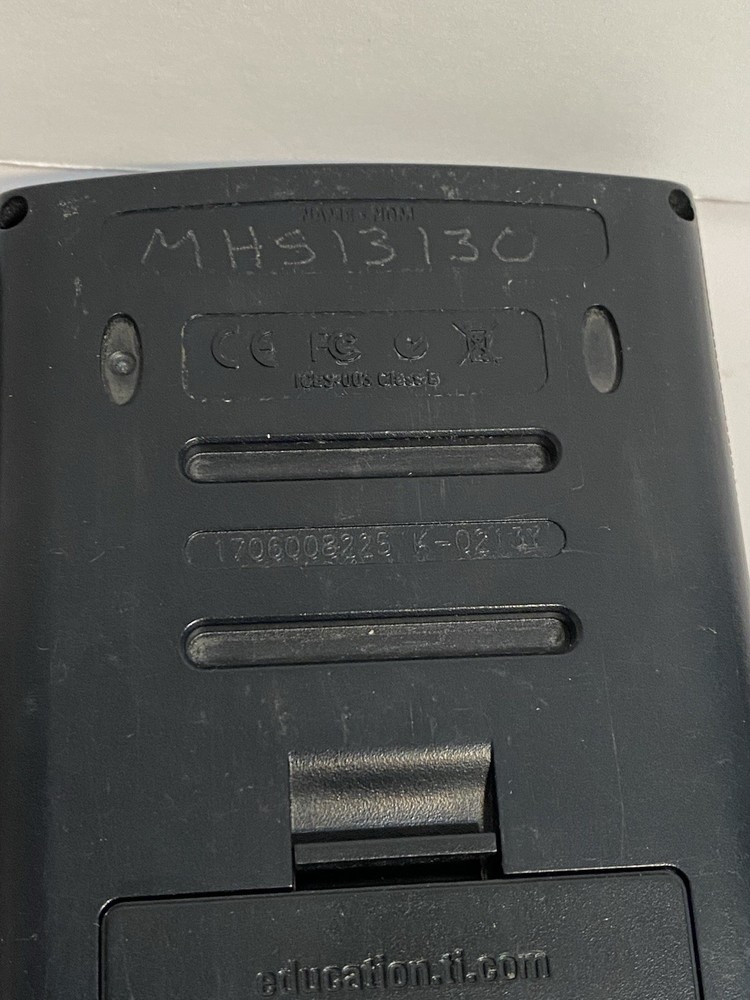 Texas Instruments TI-84 Plus Graphing Calculator Tested W/ Slip Cover