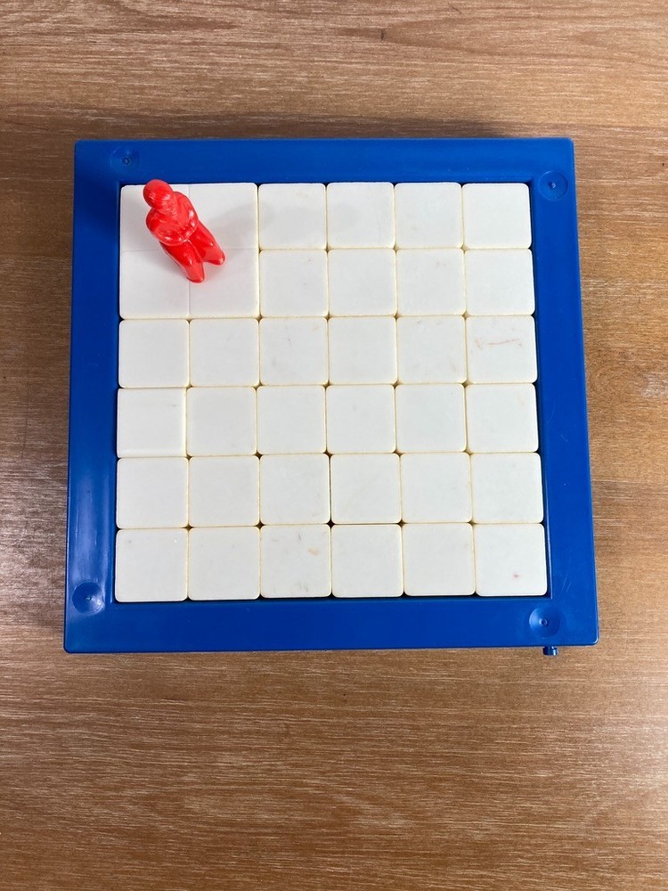 VTG 1970 Don't Break the Ice Game - Missing Hammer