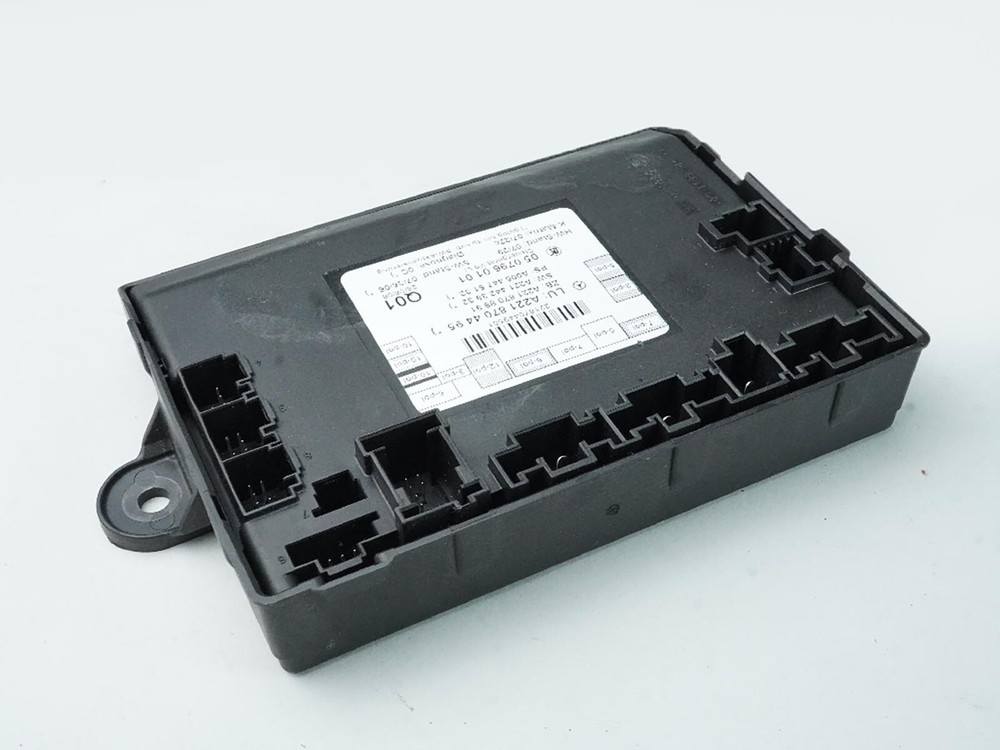 2007 - 2013 Mercedes Benz S Class W221 Door Control Module Computer Lh Front