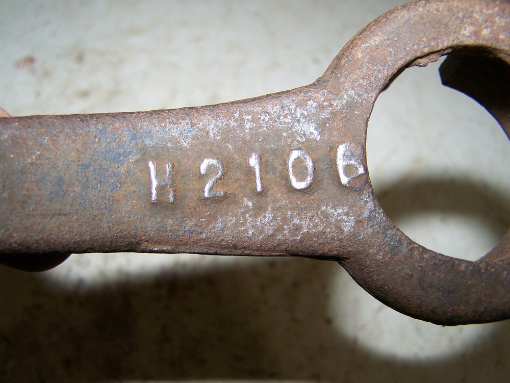 Cast Iron Crank Handle Corn Sheller Grinder Roller Farm Implement 1 5/8" Shaft