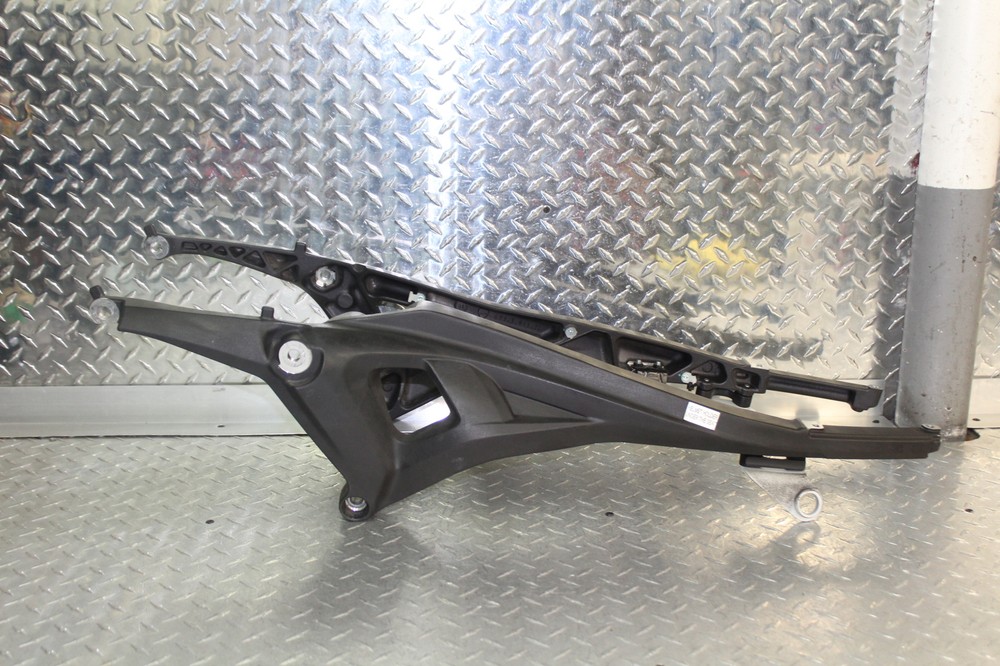 2014 DUCATI MONSTER 796 REAR SUBFRAME BACK SUB FRAME 47130122C