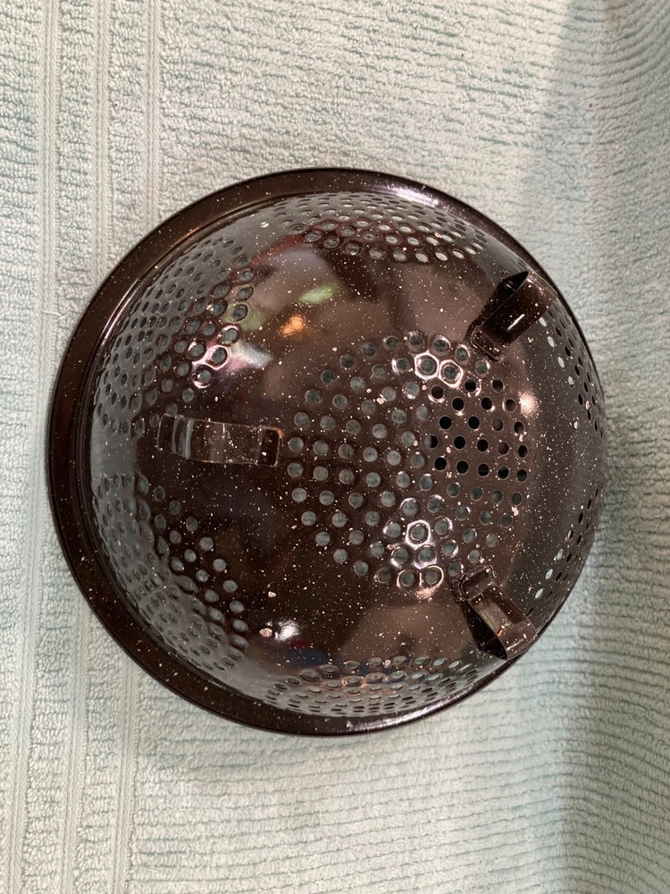 Vintage Kitchen Tool: Speckled Black Enamelware Footed Colander / Strainer