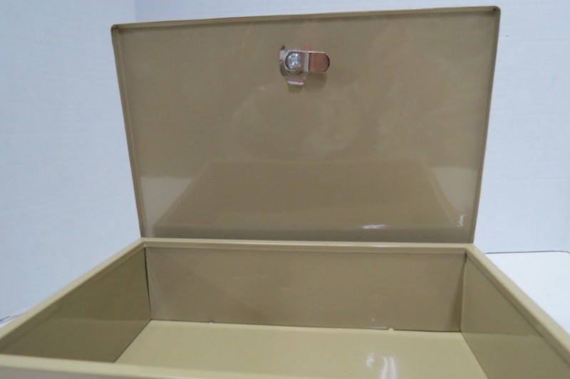 Small Security Box with 1 key, double-walled, insulated, Fire-resistant, beige