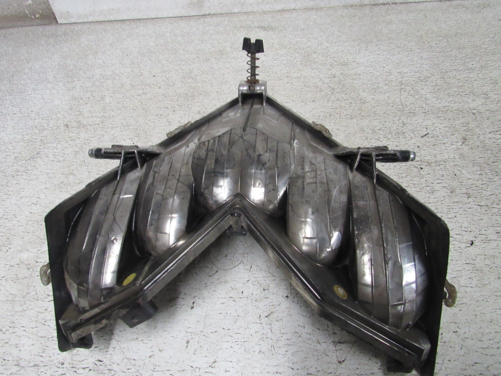 18 POLARIS RMK PRO 800 AXYS HEADLIGHT HEAD LIGHT LAMP FRONT LENS STOCK OEM #6893