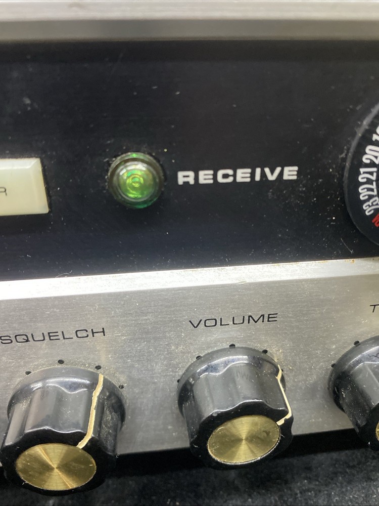 FANON FANFARE 880 Solid State Transceiver Powers On Untested Sold As Is